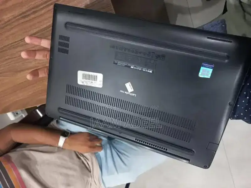 Dell Latitude 7490 Business Laptop