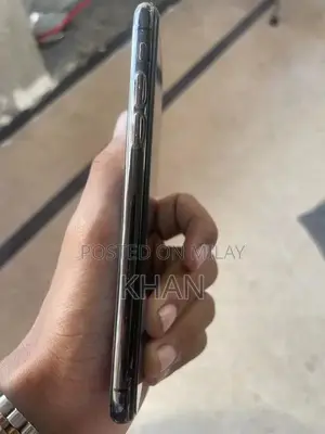 Apple iPhone XS 64GB Smartphone with Advanced Features