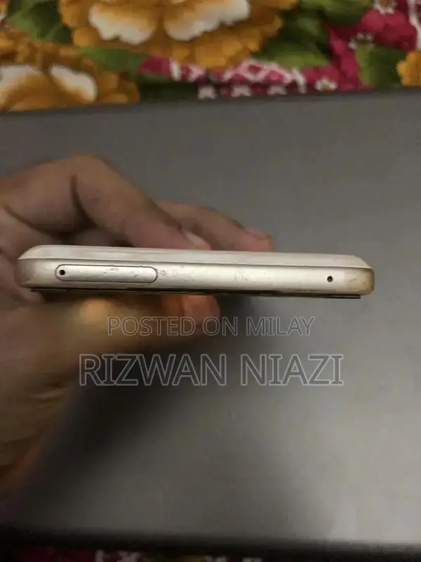 LG V60 5G Smartphone - Gaming Optimized Device