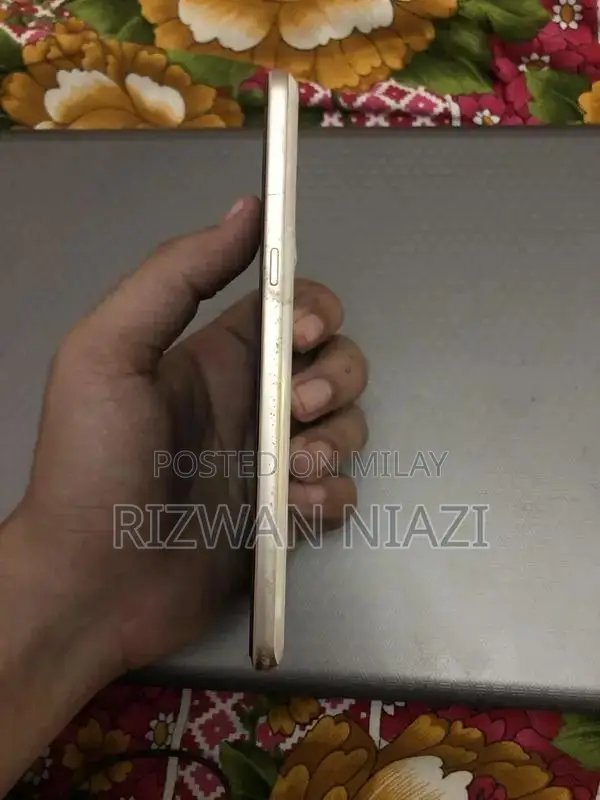 LG V60 5G Smartphone - Gaming Optimized Device