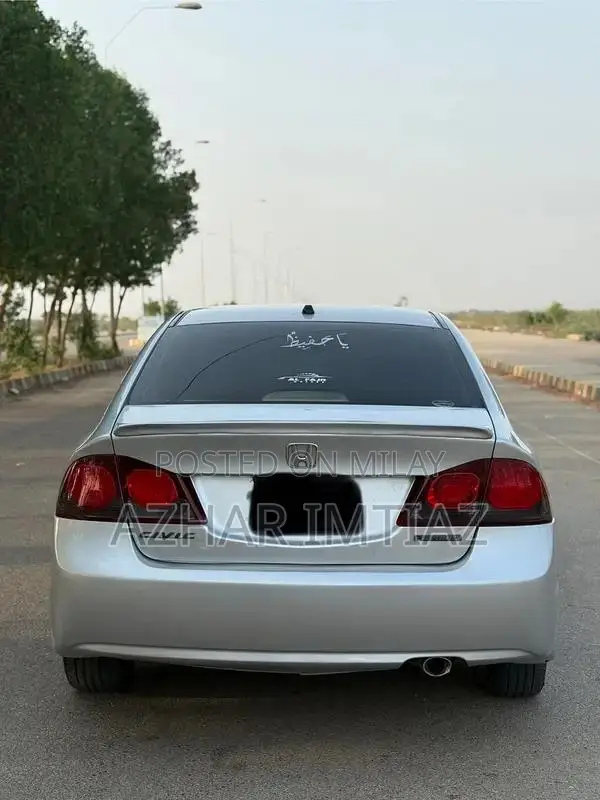 Honda Civic Hybrid Sedan - UK Import Compact Car