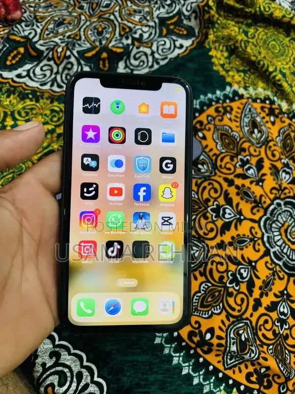 Apple iPhone 11 Smartphone - PTA Approved Condition