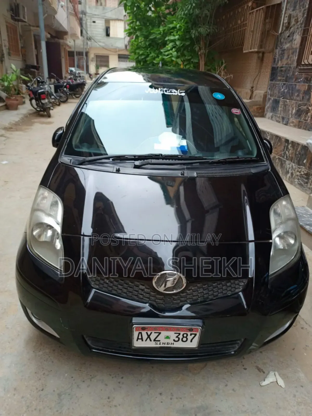 Toyota Vitz 2008 Black