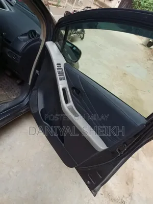 Toyota Vitz 2008 Black