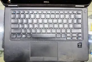 Dell Latitude E-7250 Business Laptop Core i5 Ultra-Portable