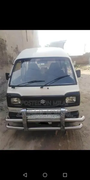 Photo - Suzuki Bolan Compact Passenger Van