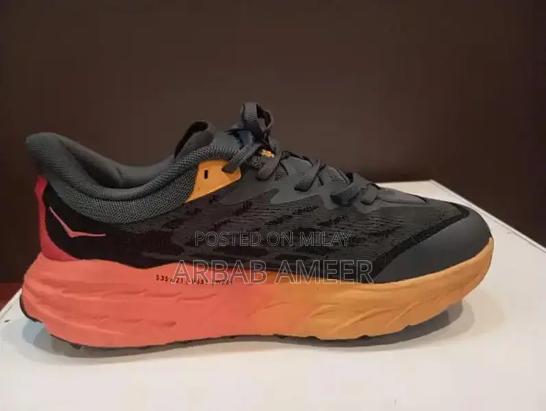 Hoka Speedgoat 5 Trail Running Shoes - Size 40 Euro