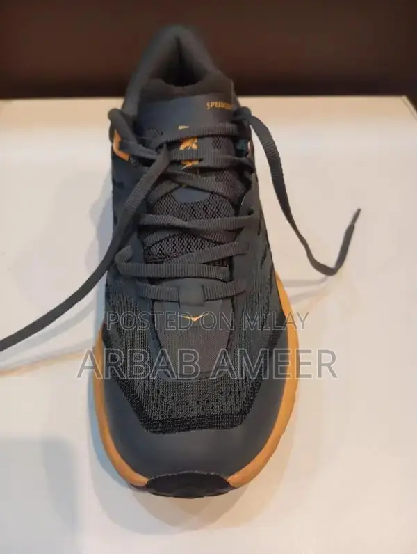 Hoka Speedgoat 5 Trail Running Shoes - Size 40 Euro