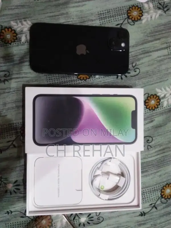 Apple Smartphone 128GB Non-PTA Excellent Condition