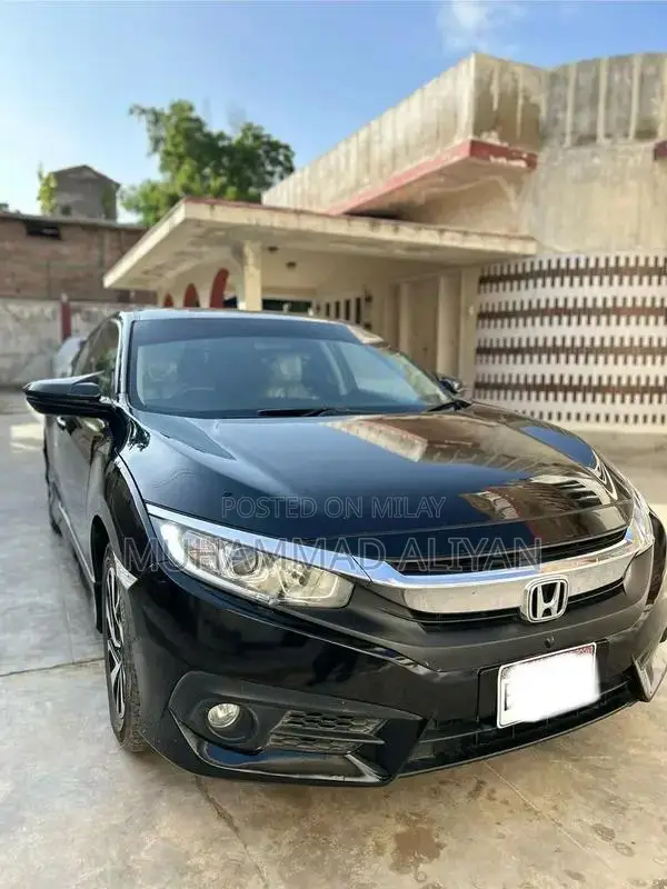 2018 Honda Civic 1.8 CVT Black Sedan