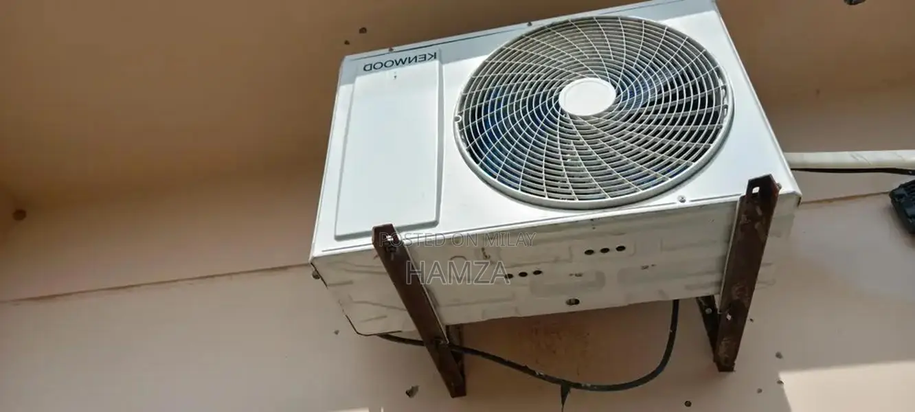 Kenwood 1.5 Ton Air Conditioner - Excellent Condition