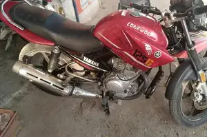 Photo - Yamaha YBR 125 Motorcycle - Single Cylinder Lightweight Bike