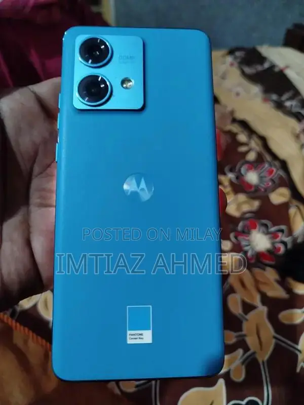 Motorola Edge 40 5G Smartphone - 12GB RAM, 256GB Storage