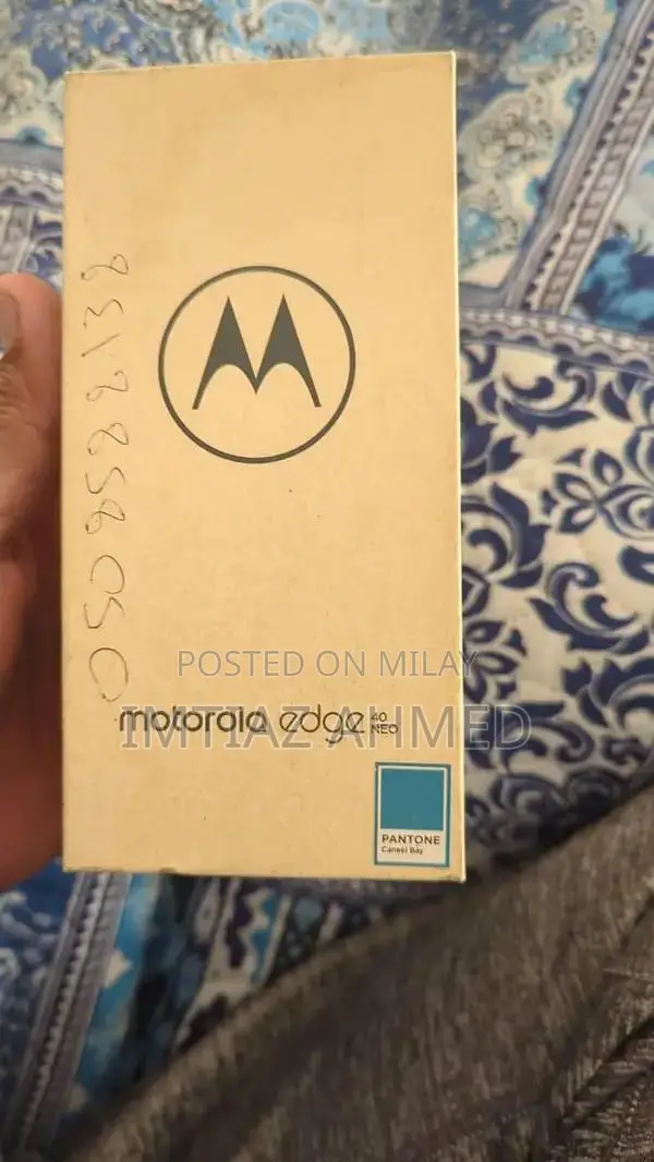 Motorola Edge 40 5G Smartphone - 12GB RAM, 256GB Storage