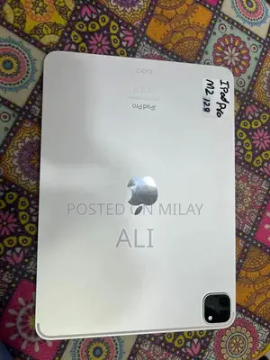 Apple iPad M2 Tablet 128GB