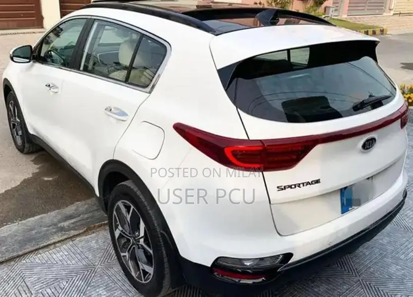 2021 Kia Sportage FWD SUV - Genuine Condition