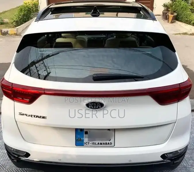 2021 Kia Sportage FWD SUV - Genuine Condition