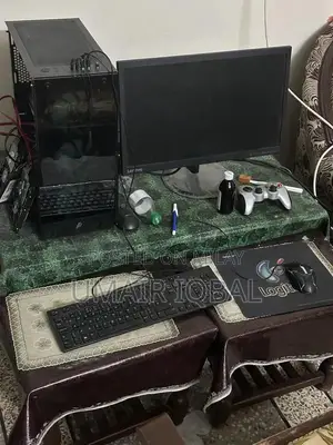 Photo - Gaming Desktop PC with GTX 1650 Super and Xenon CPU