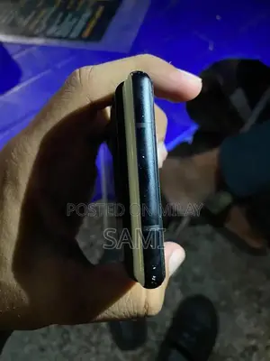 Google Pixel 6 Pro Smartphone - Cracked Glass, Still Functional