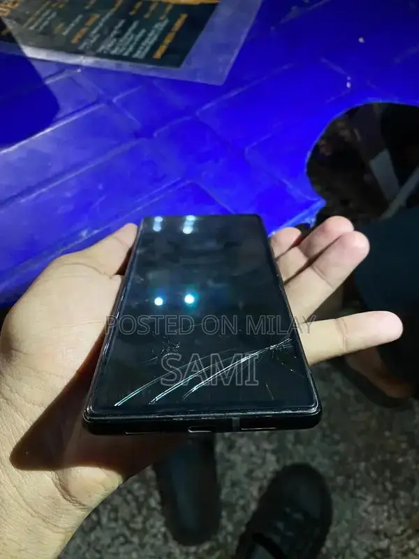 Google Pixel 6 Pro Smartphone - Cracked Glass, Still Functional