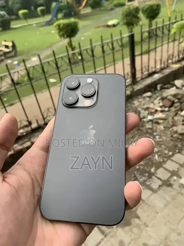 Apple iPhone 14 Pro Smartphone - Black, 128GB