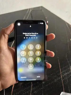 Apple iPhone XR: Pristine Condition Smartphone with High Battery Healt