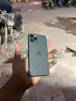 Apple iPhone 11 Pro 64GB Unlocked Smartphone