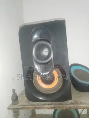 High Volume Sound Speaker Perfect for Travel and Personal Use