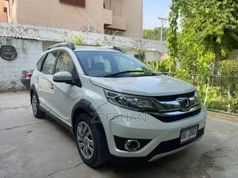 Honda BRV 7-Seater SUV - Family-Friendly Crossover