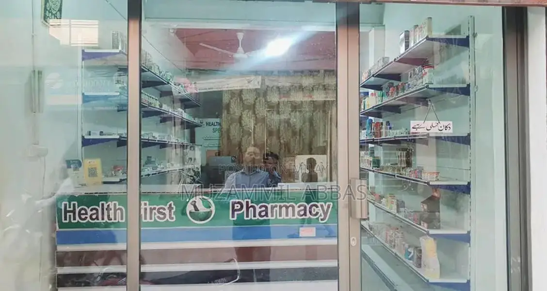 Aluminum-Framed Glass Panel 8mm Thickness