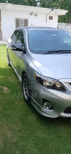 Toyota Corolla GLI 1.6 Automatic Sedan 2012