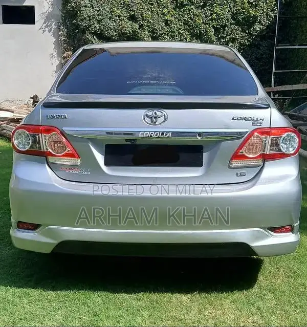 Toyota Corolla GLI 1.6 Automatic Sedan 2012