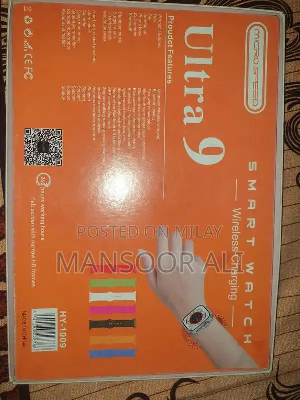 Smartwatch Ultra 9 with Seven Interchangeable Bands