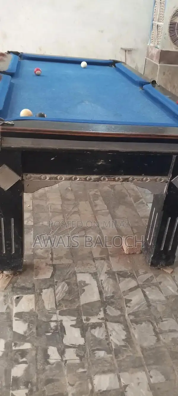 Professional 3/6 Billiard Table Cue Set