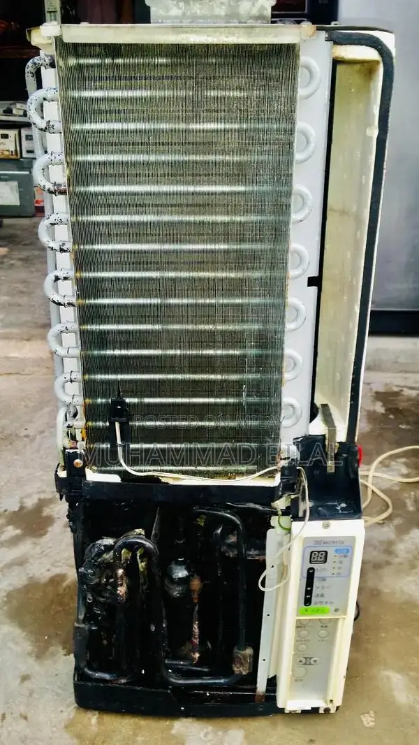 Morita 0.75 Ton Portable Air Conditioner - Japan Made