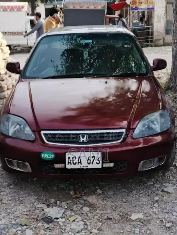 Honda 1999 Sedan - Well-Maintained Import with Sunroof