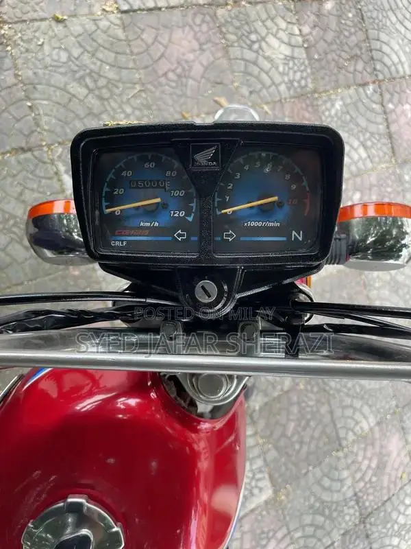 Honda 125cc Motorcycle - 2018 Model in Excellent Condition
