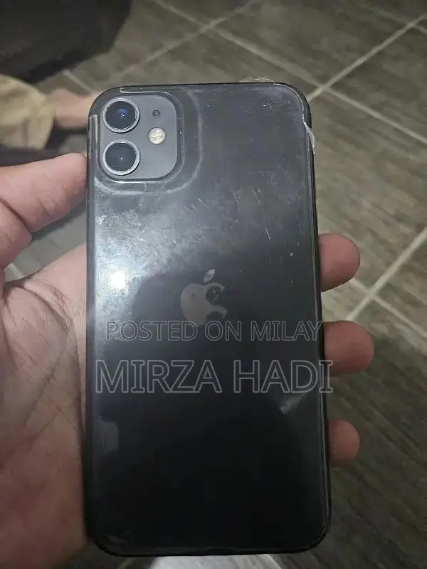 Apple iPhone 11 128GB Smartphone Excellent Condition