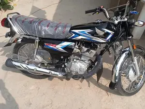 Photo - Honda 125cc Motorcycle - 2025 Model