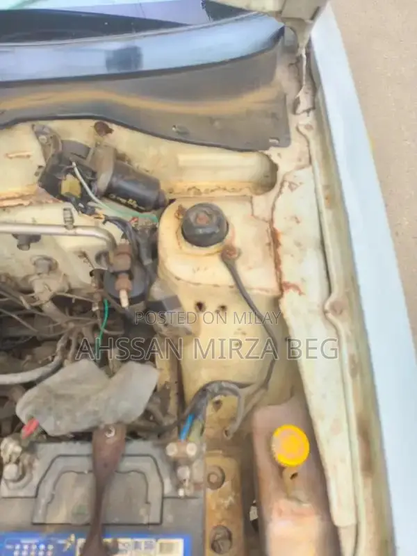 Nissan March 1996 Compact City Car