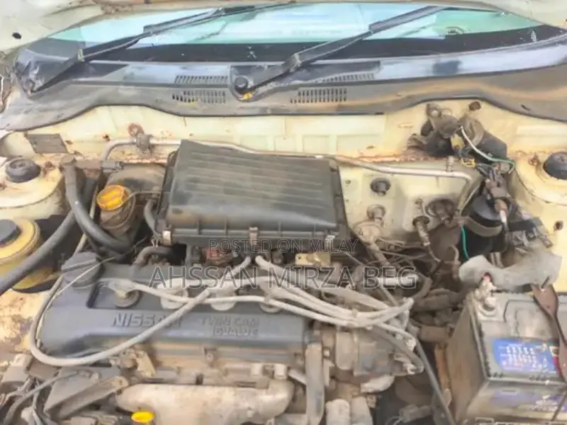 Nissan March 1996 Compact City Car