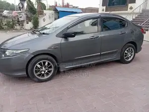 Honda City Sedan 2010 - Well-Maintained Compact Car