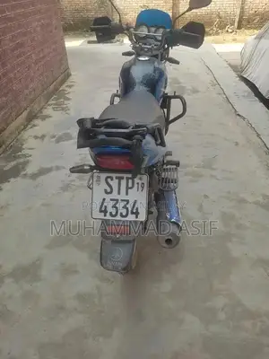 Yamaha YBZ 19 Motorcycle - First Owner, Genuine Condition