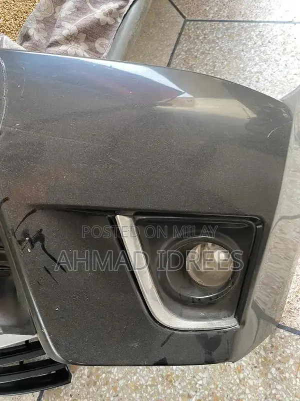 Toyota Corolla GLI 2015 Genuine Front Bumper Lights and Grille Set