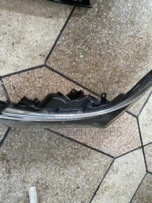 Toyota Corolla GLI 2015 Genuine Front Bumper Lights and Grille Set