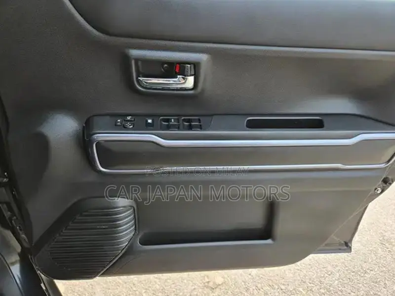 2022 Suzuki Hustler J Style II Hybrid Hatchback