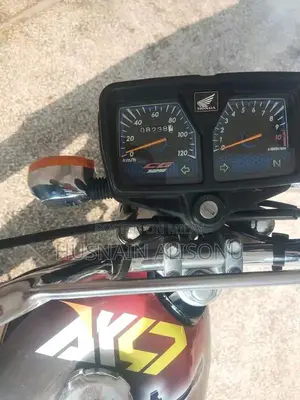 Honda CG 125 Motorcycle - 2024 Model Low Mileage