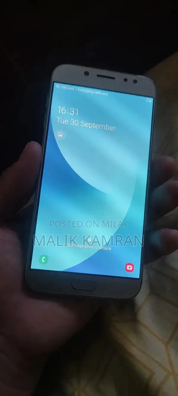 Samsung Galaxy J7 Pro Slim Mobile Smartphone