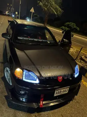 Photo - 1996 Honda Civic Sedan Reliable Compact Car