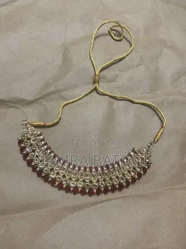 Elegant Ethnic Bridal Jewellery Set with Jumkas